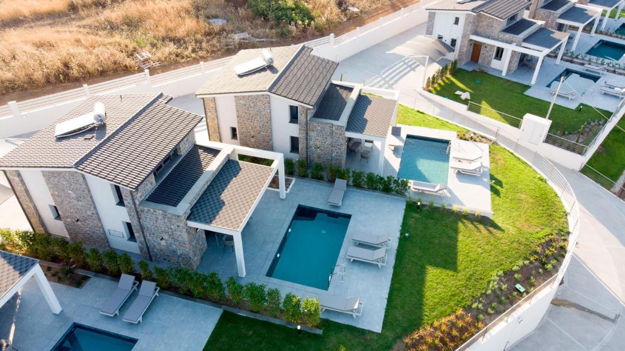 Terra Olivia Luxury Villas And Suites Paliouri Exterior photo