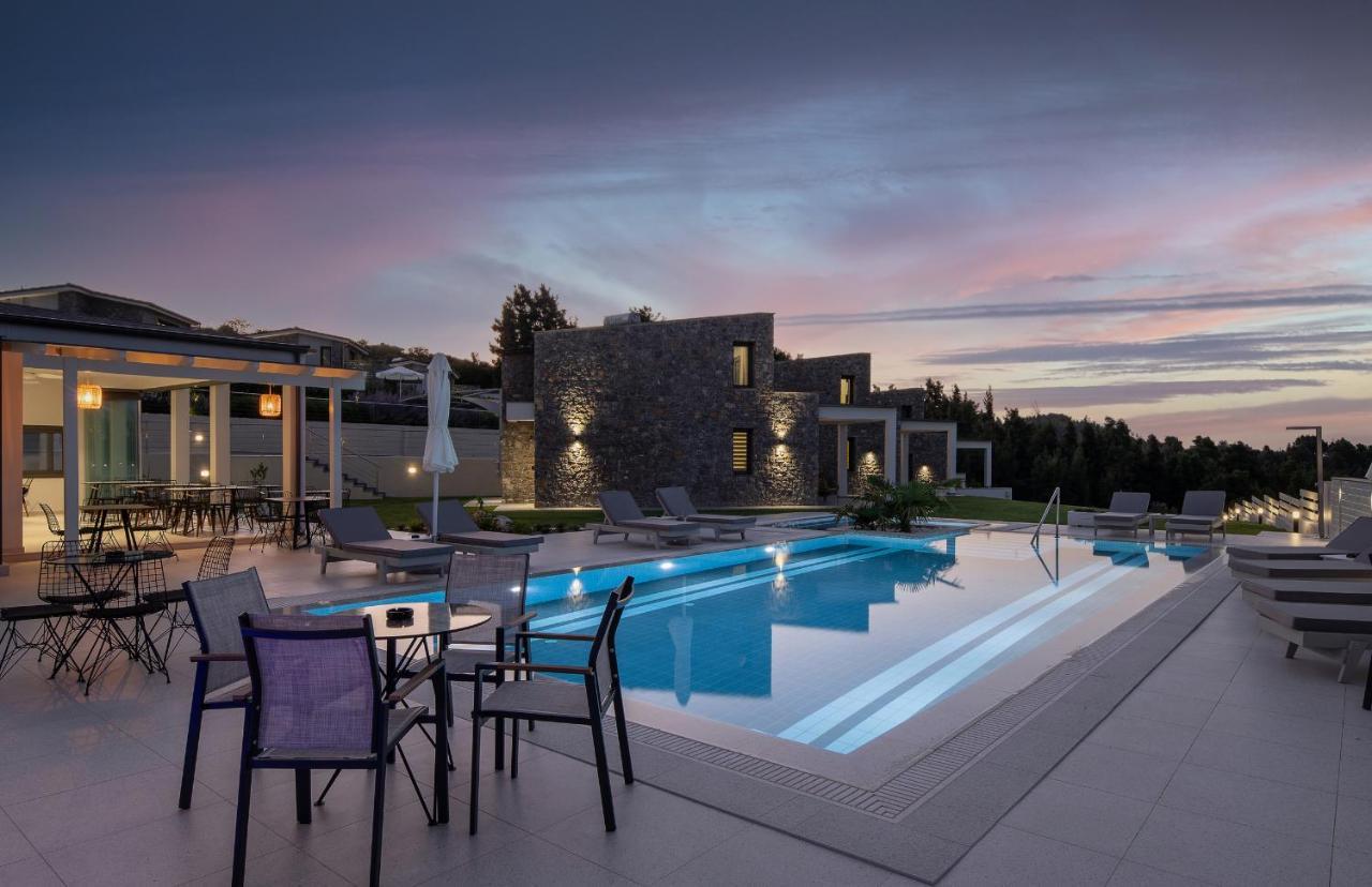 Terra Olivia Luxury Villas And Suites Paliouri Exterior photo