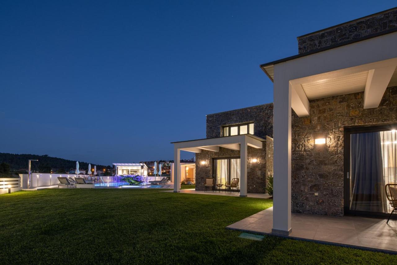 Terra Olivia Luxury Villas And Suites Paliouri Exterior photo