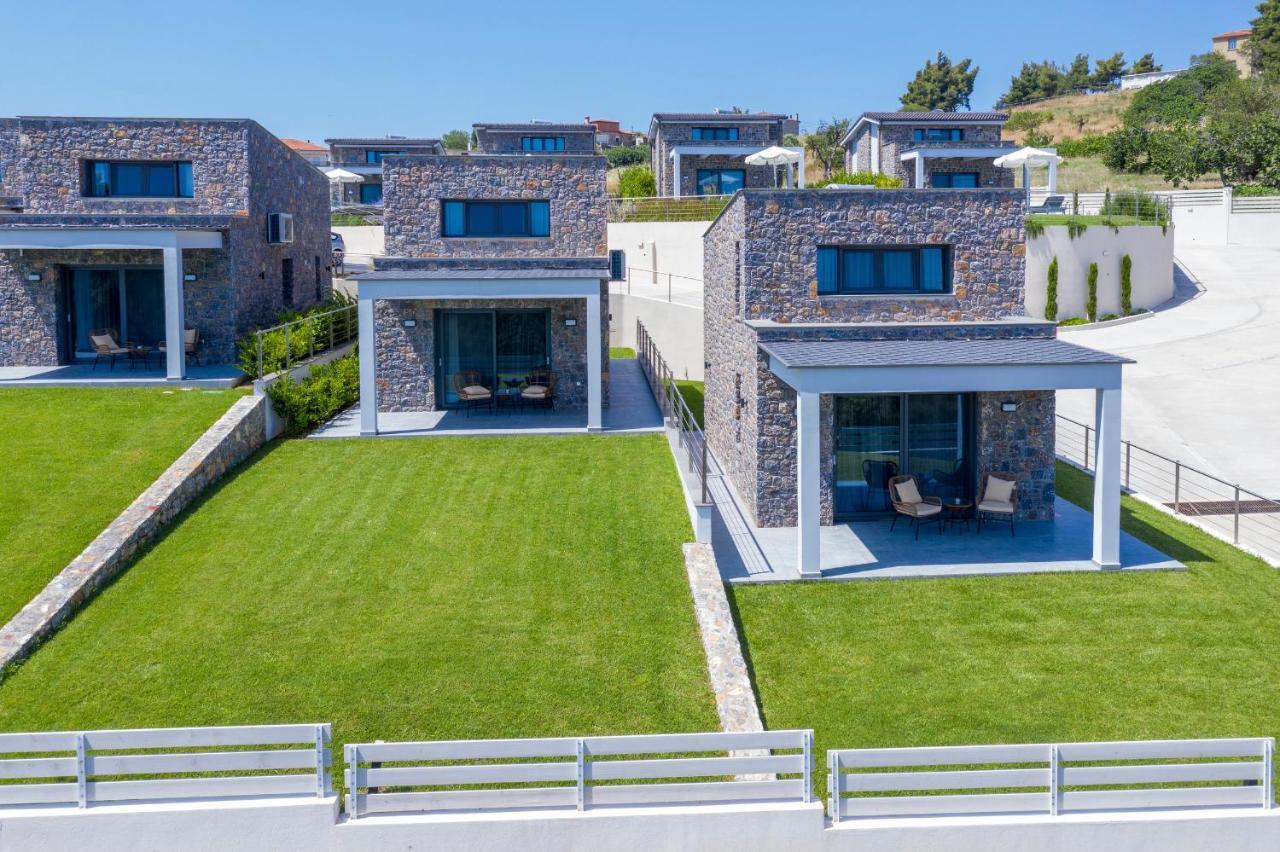 Terra Olivia Luxury Villas And Suites Paliouri Exterior photo