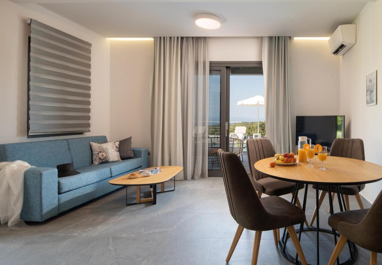 Terra Olivia Luxury Villas And Suites Paliouri Exterior photo