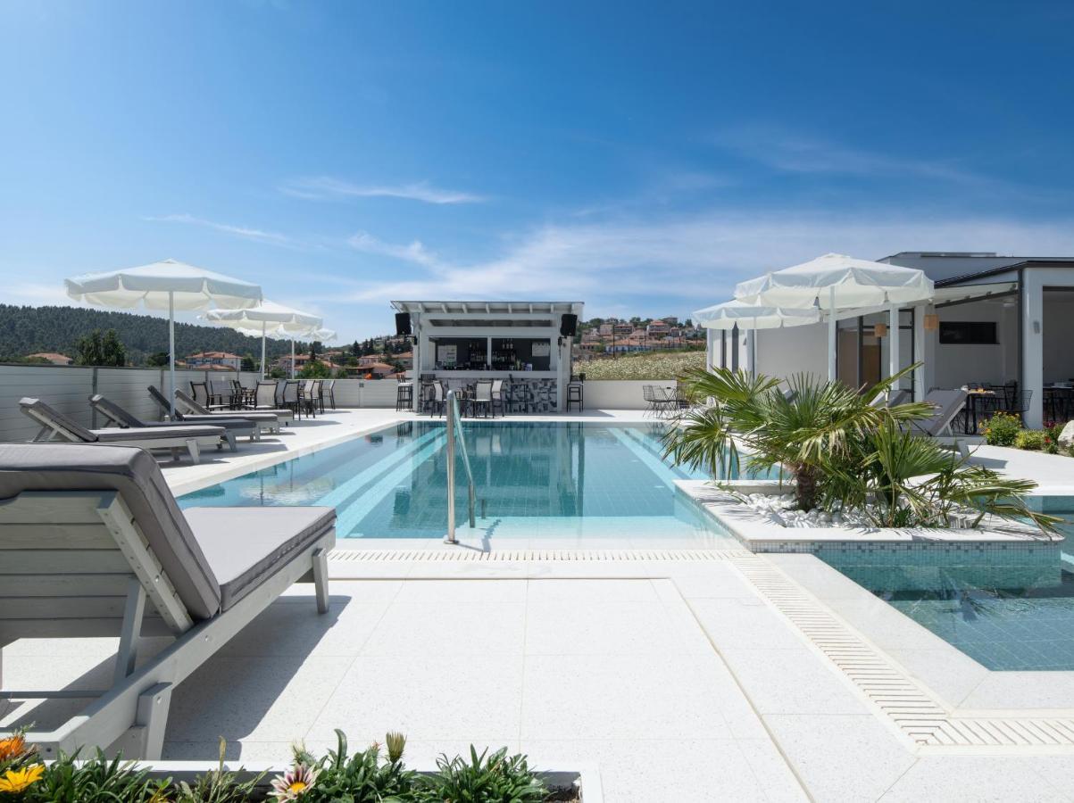 Terra Olivia Luxury Villas And Suites Paliouri Exterior photo